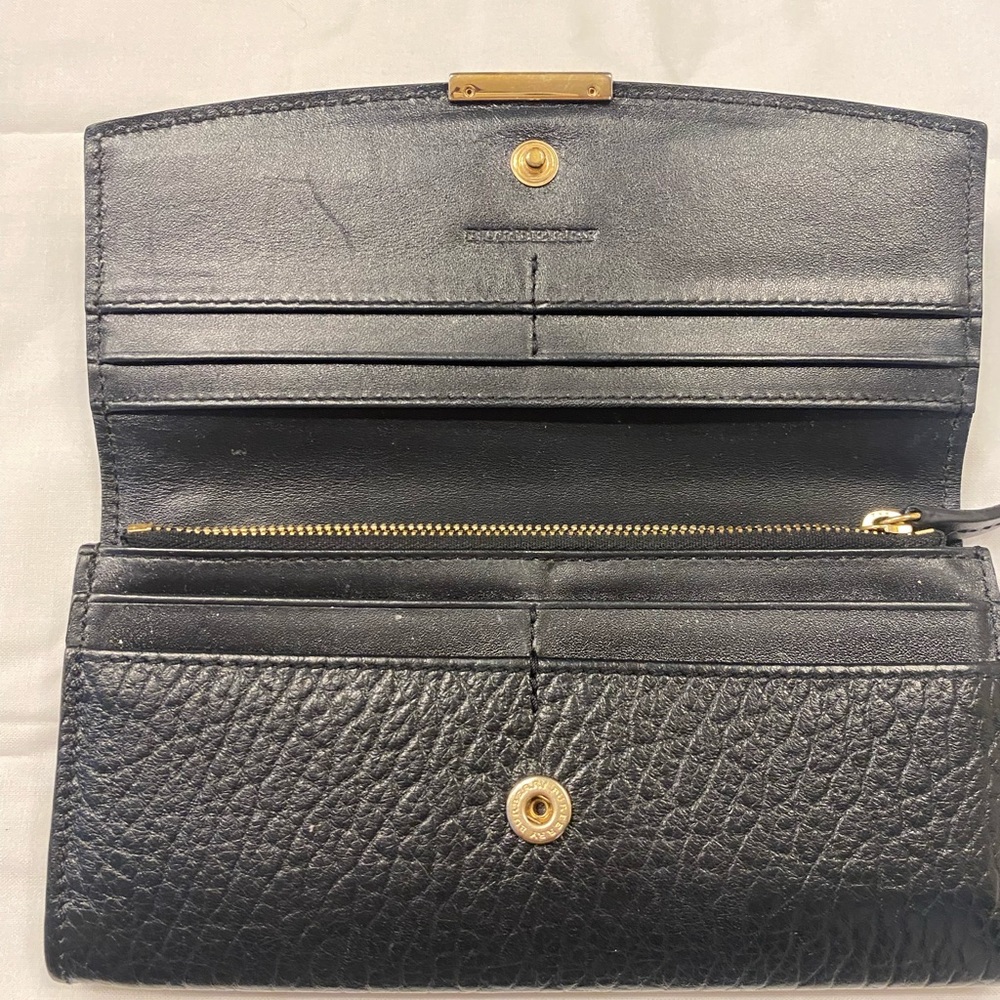 Wallet - Picture 2 of 3